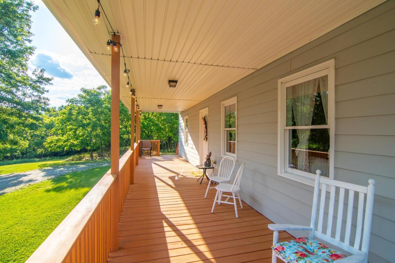 Newly Remodeled Luxury Cottage With Mountain Views Sparta Extérieur photo